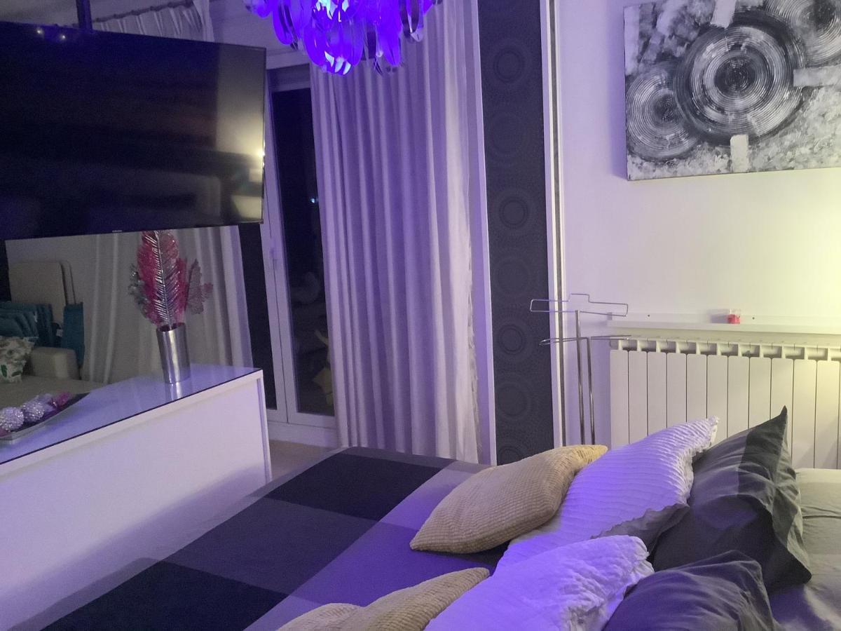 Atico Rilque, Apartamentos Independientes Con Jacuzzi Privado Y Terraza En Ronda Luaran gambar