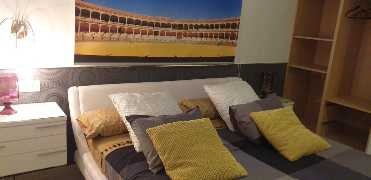 Atico Rilque, Apartamentos Independientes Con Jacuzzi Privado Y Terraza En Ronda Luaran gambar