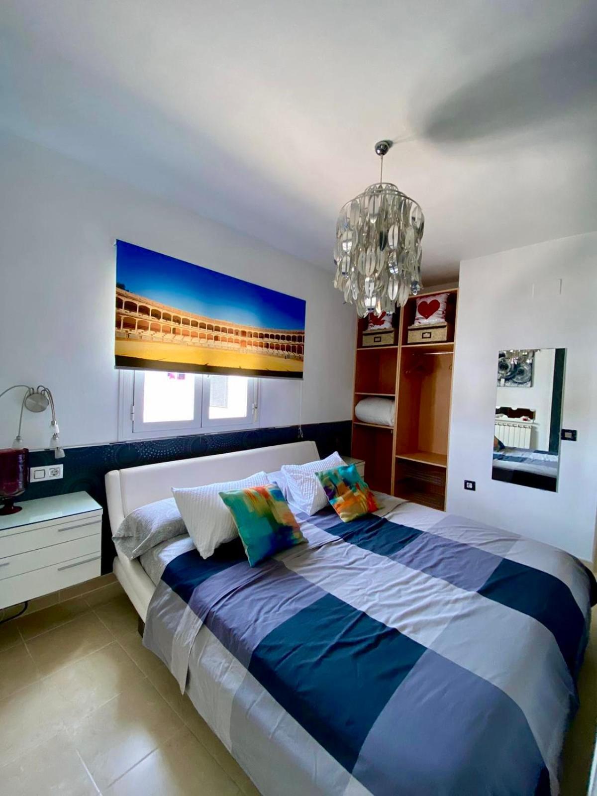 Atico Rilque, Apartamentos Independientes Con Jacuzzi Privado Y Terraza En Ronda Luaran gambar