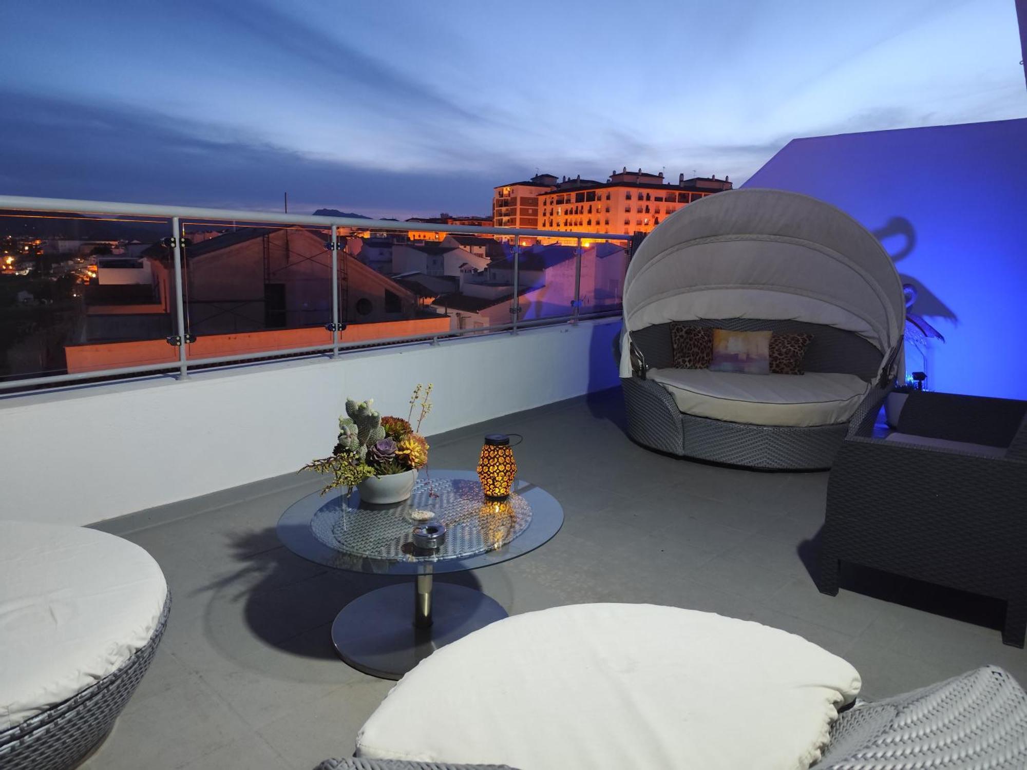Atico Rilque, Apartamentos Independientes Con Jacuzzi Privado Y Terraza En Ronda Luaran gambar